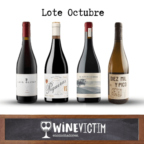 Lote de 4 vinos del mes de octubre 2024 de winevictim que incluye 3 tintos y un blanco, en la imagen se ven las 4 botellas