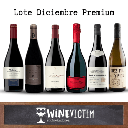 Lote de 6 vinos premium de Winevictim con DIEZ MIL Y PICO .- Cambiamos de añada y nos situamos en un peldaño superior...alucinante este vino. DEHESA DON DIEGO VENDIMIA SELECCIONADA .- El Riberita que os va a dejar bien delante de cualquier gañán. LA VIÑA DE LA CUEVA COLORÁ .- Una joyita de un pueblecito de Toledo con la que vas a flipar. BOBALISTAS CUVÉE .- Una verdadera pasada de vino elaborado con Bobal y con unos mesecitos en barrica. DEHESA DEL CARRIZAL PETIT VERDOT .- Otra joyita, todo suavidad, equilibrio y elegancia. TANTUM ERGO PINOT NOIR